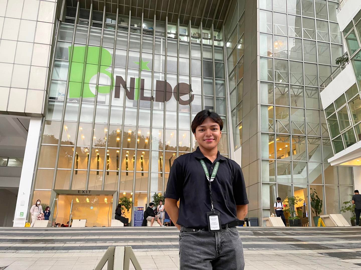 PH Artist makes history: Benildean named Fulbright 2023 Global UGrad scholar, boosts Filipino Pride